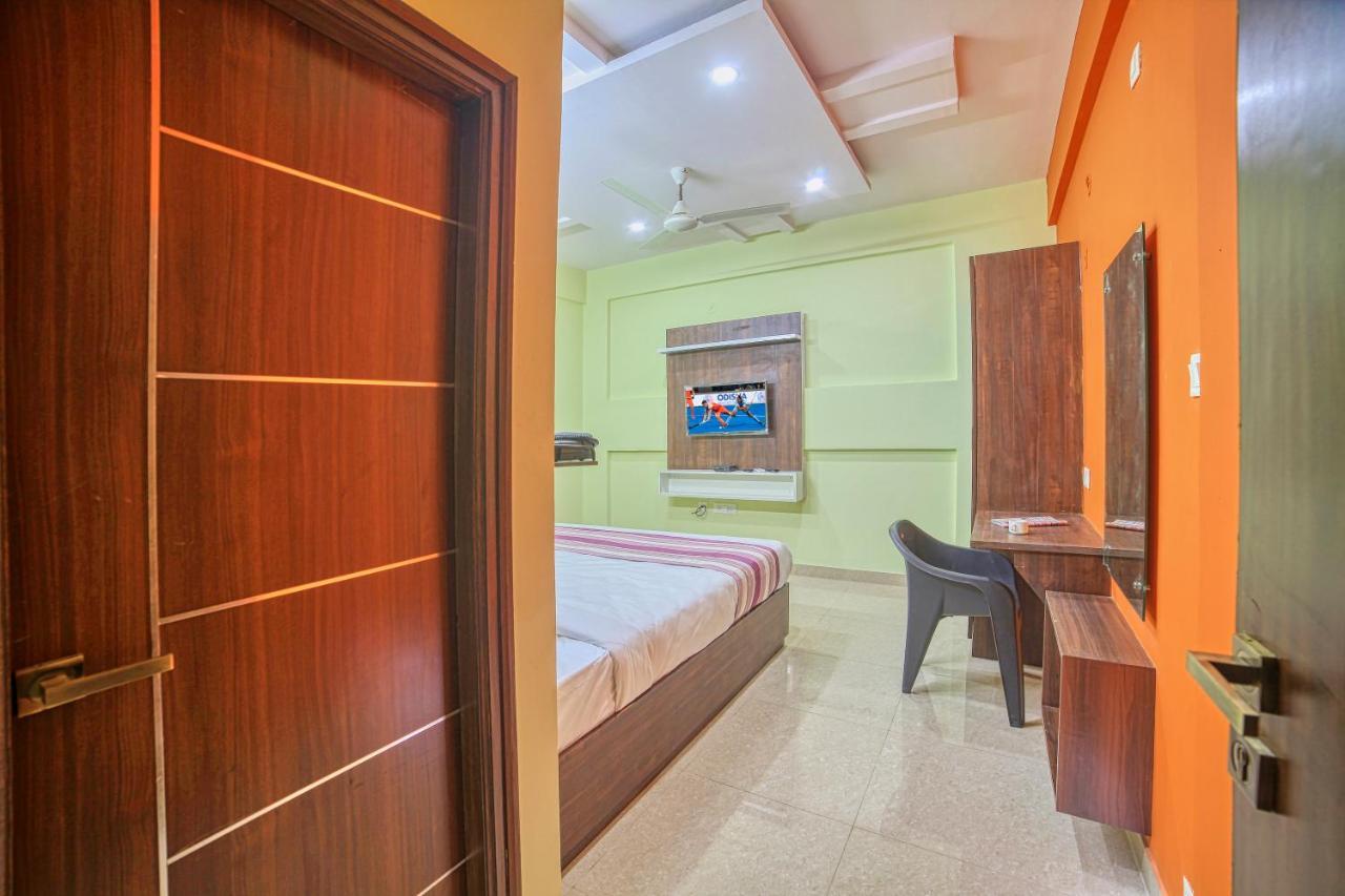 Redkey Inn Hotel Near Bangalore Airport Airport Pickup & Drop Available 24X7 Yelahanka Екстериор снимка