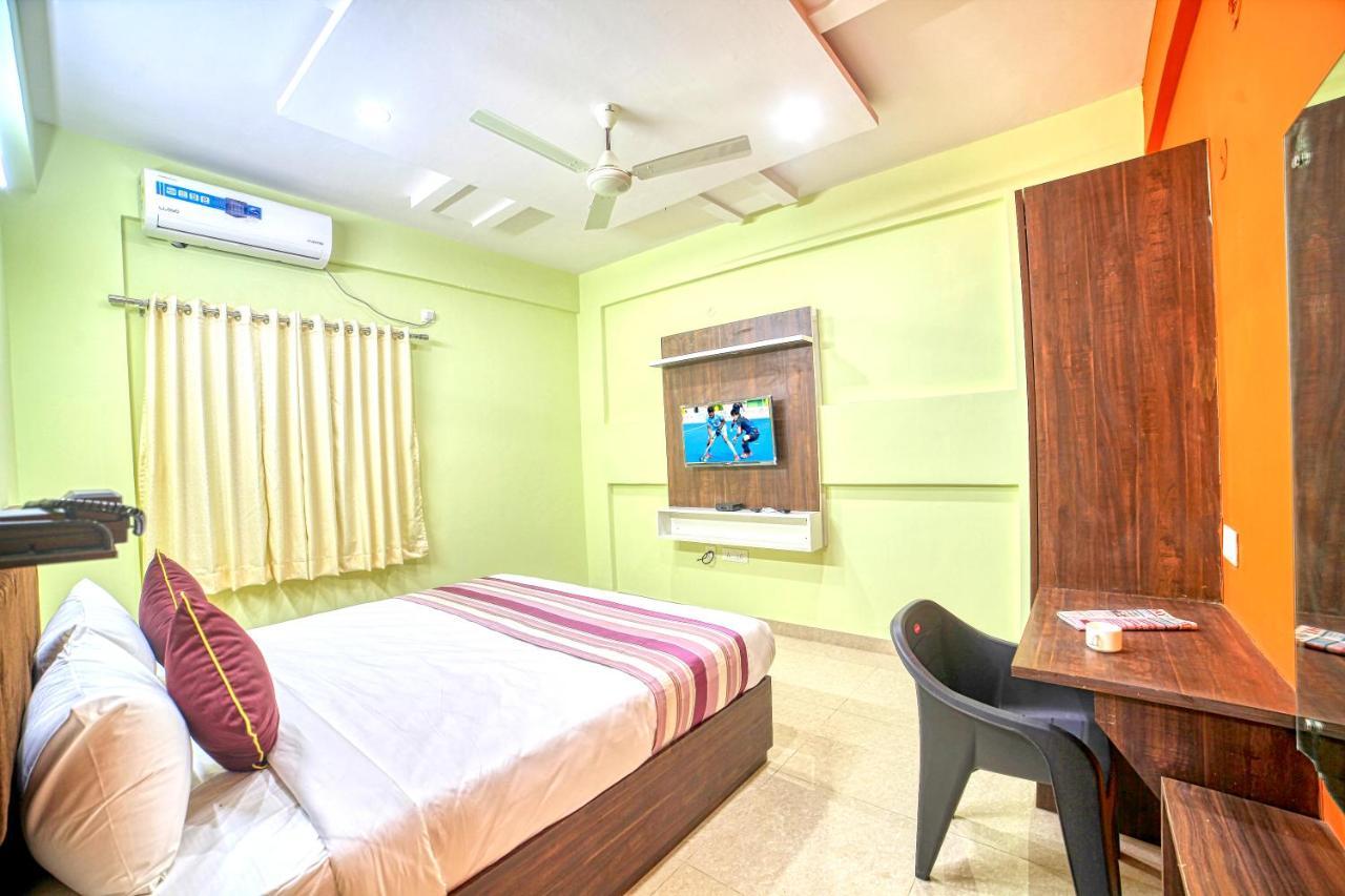 Redkey Inn Hotel Near Bangalore Airport Airport Pickup & Drop Available 24X7 Yelahanka Екстериор снимка