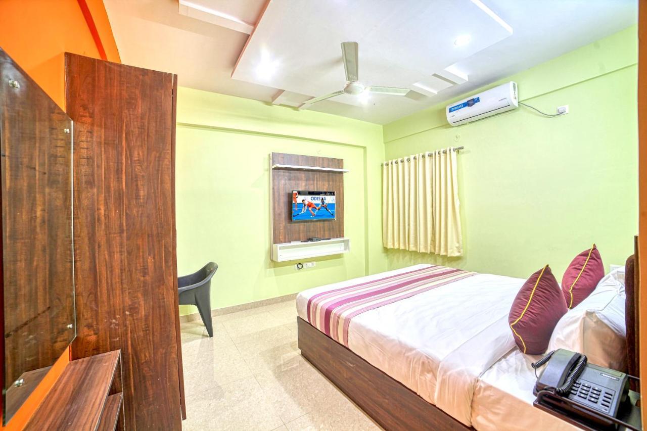 Redkey Inn Hotel Near Bangalore Airport Airport Pickup & Drop Available 24X7 Yelahanka Екстериор снимка